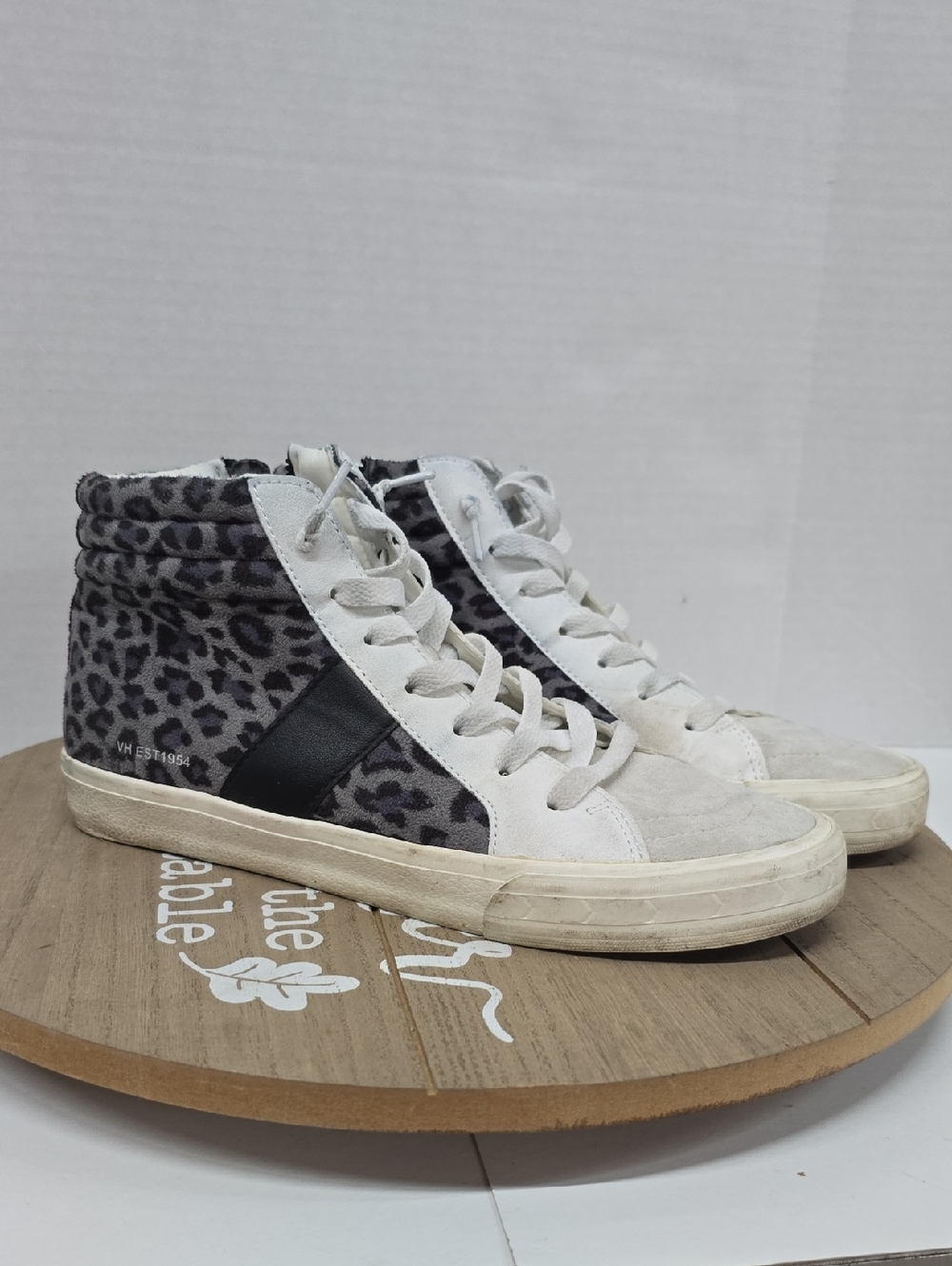 Vintage Havana Daniella‎ Grey Leopard High-Top Zip Sneakers Size 10M